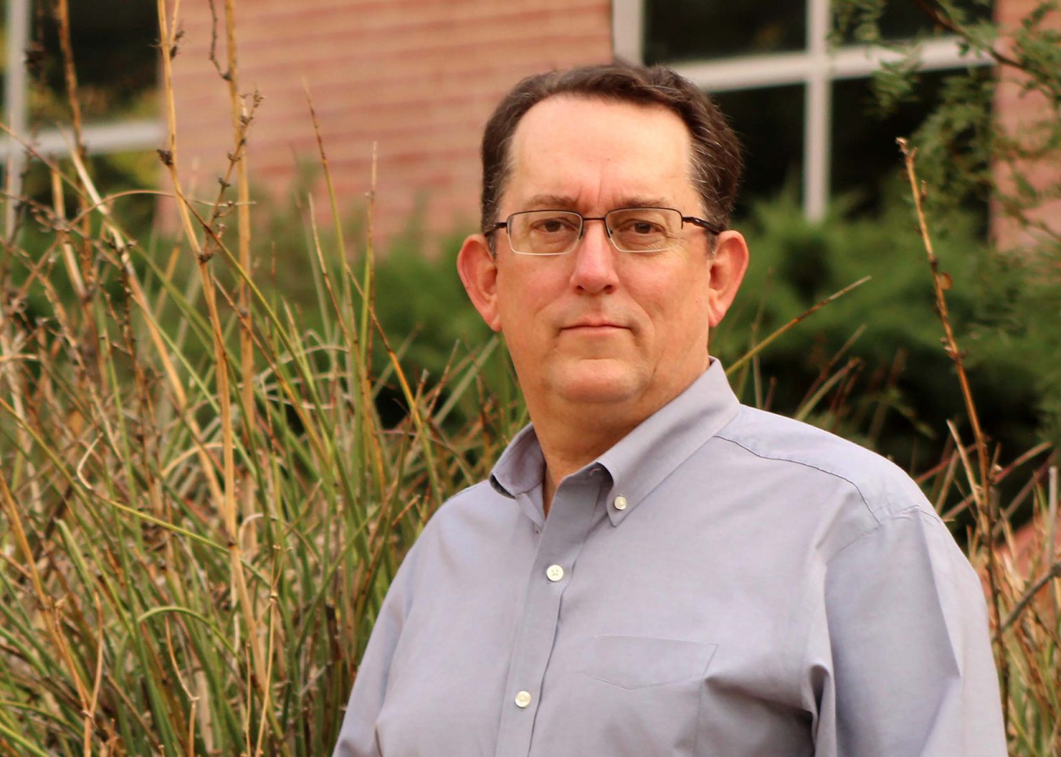 Dr. Louis Harveson